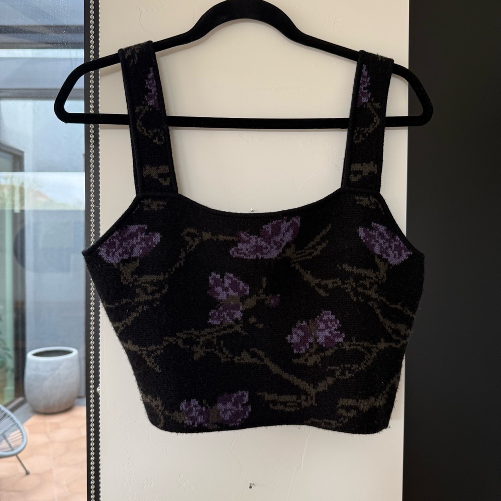 NWOT Vince Orchid wool and Cashmere blend top